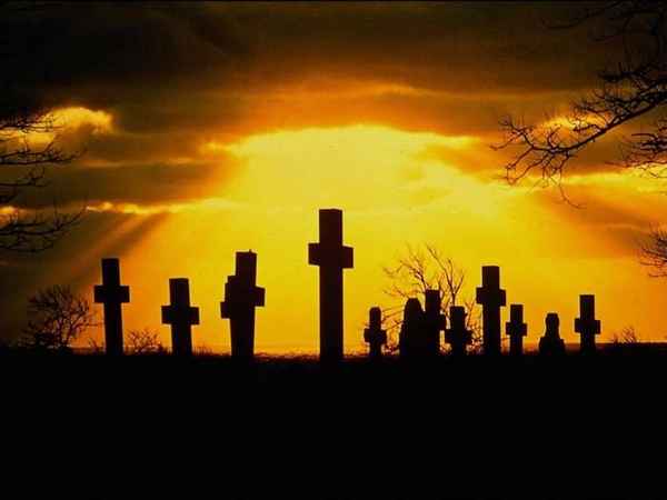 Сонник: к чему снится кладбище? 