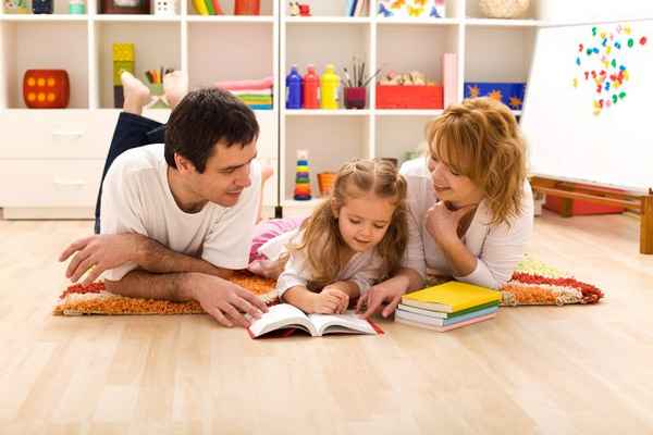 Методы воспитания детей: идолизация детей, особенности 