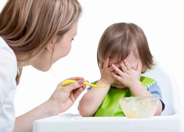 Питание и здоровье детей: почему ребёнок мало ест, причины 