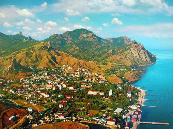 Отдых в Крыму: курортный посёлок Приморский, отдых у моря 