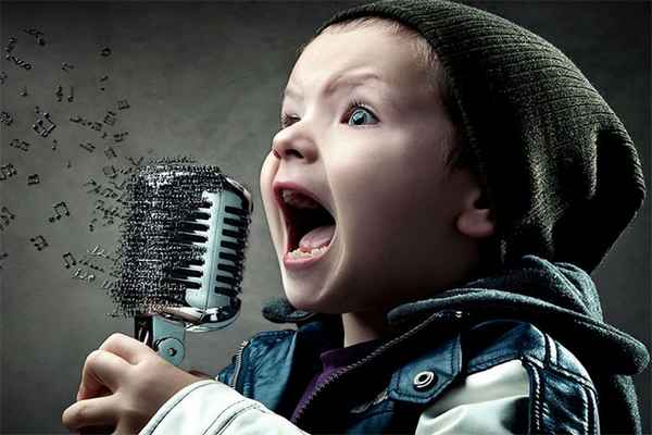 Как научить ребенка петь 