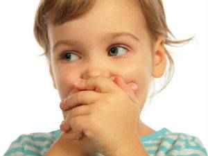 Почему у ребенка заложен нос, как лечить и снять сильную заложенность