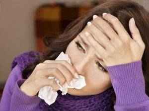Частый и продолжительный сухой кашель без температуры: лечение и причины