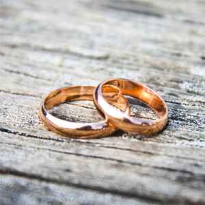Как отметить 37 лет свадьбы, сценарий свадьбы 37 лет совместной жизни