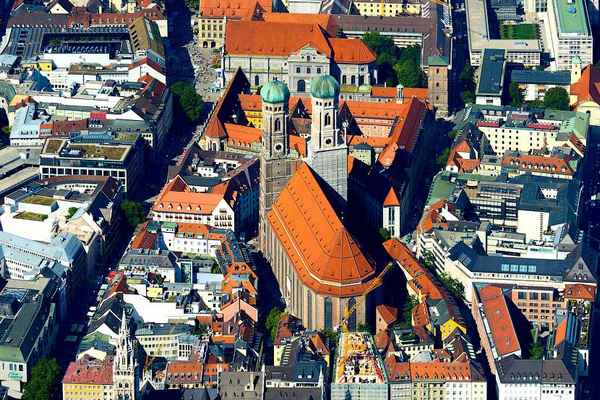 Собор Фрауэнкирхе в Мюнхене: история, описание