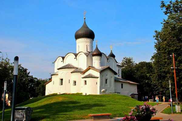Церковь Василия на Горке в Пскове: история, описание
