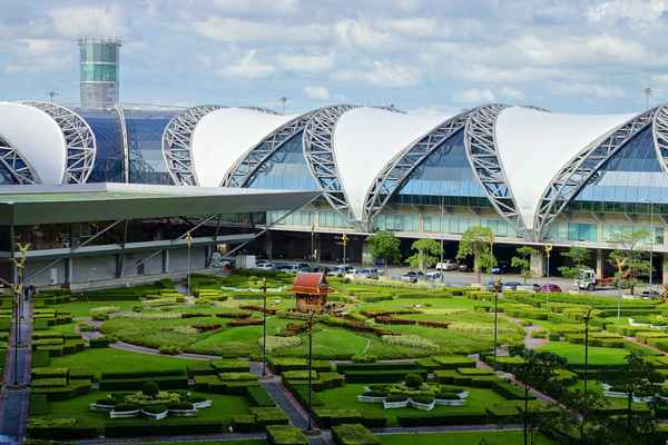 Аэропорт Бангкока (Суварнабхуми): план, онлайн-табло