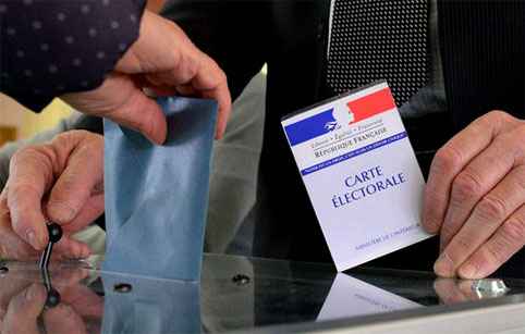 Выборы во Франции 2017 года: дата первого тура, главные кандидаты и их рейтинги
